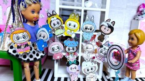 ВИДЕО СНИМАЛИ, А ВСЕ НАМ МЕШАЛИ😂😂 Лабубу коллекция  веселая семейка куклы Барби лол тока истории