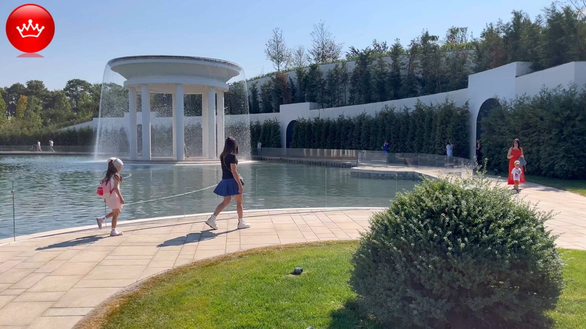 😀Парк Галицкого не устает удивлять. смотреть онлайн