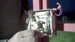 Установка электромеханического замка калитка открывается наружу
