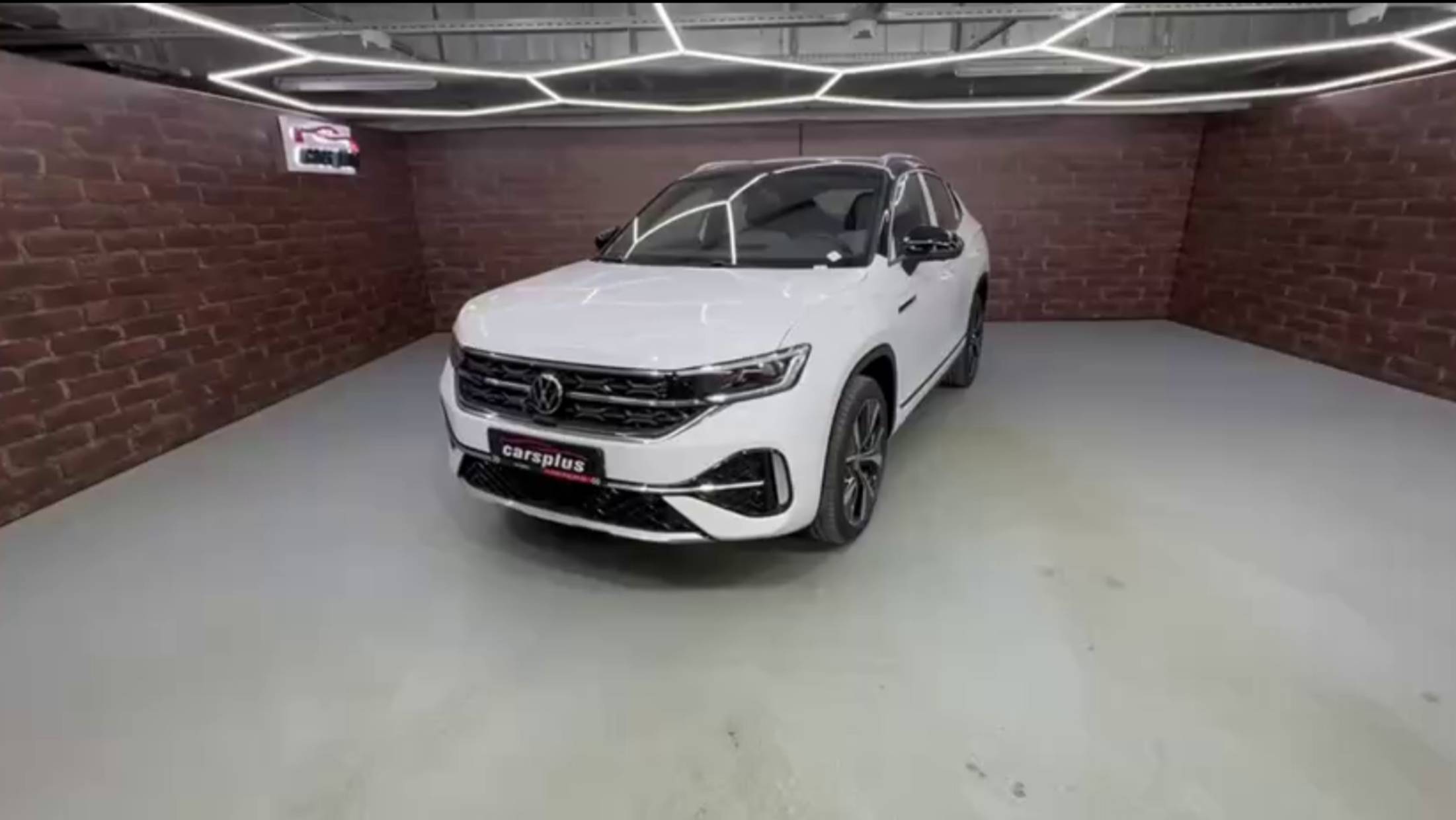 В наличии Volkswagen Tayron X👇 смотреть онлайн