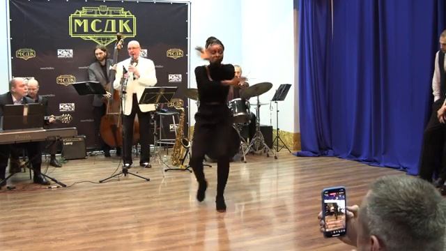 Josette Wiggan Freund Tap Demo with Valery Kiselev Classical Jazz Ensemble смотреть онлайн