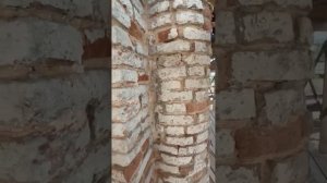 Шлифовка старинного кирпича, которуму 250 лет.