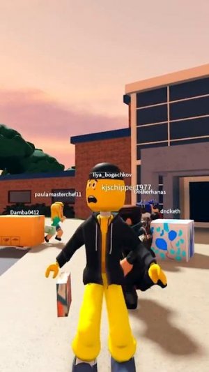 КАК ПОПАСТЬ НА КРЫШУ ШКОЛЫ В РАДУЖНЫЕ ДРУЗЬЯ В РОБЛАКС! #shorts