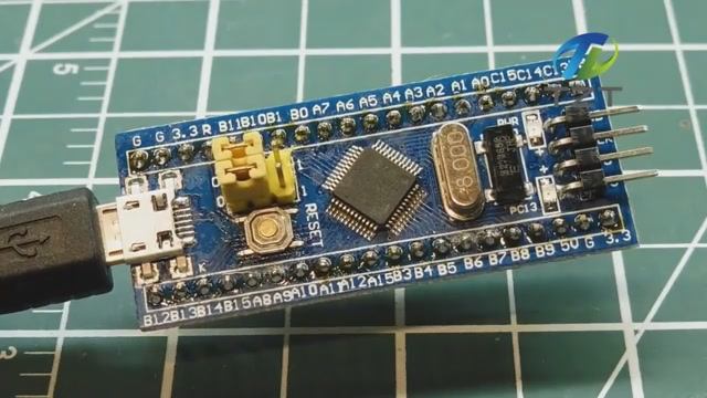 Как программировать контроллер STM32F103C8T6 смотреть онлайн