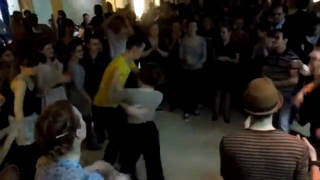 Ансамбль классического джаза и линди хоп смотреть онлайн