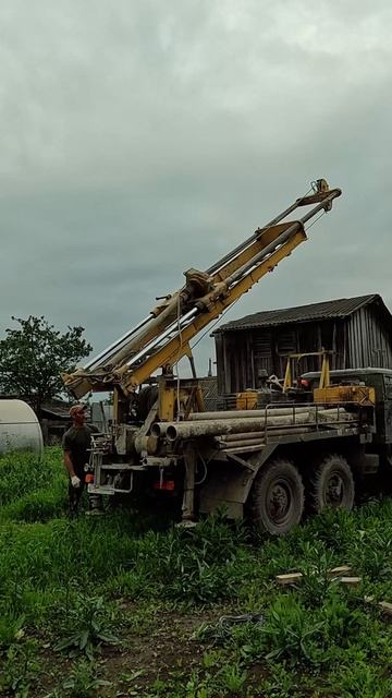 115000 рублей за дырку в земле смотреть онлайн