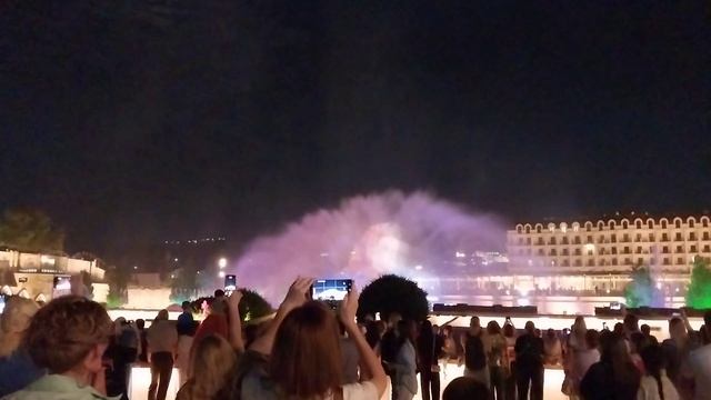 Мультимедийный фонтан в Дербенте смотреть онлайн