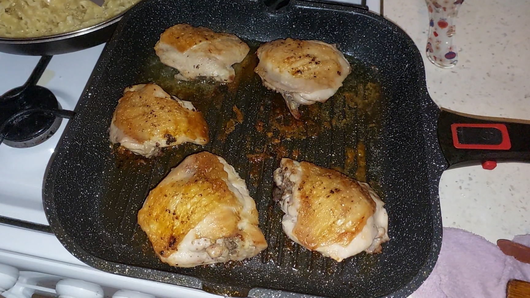 Вот и я, что-то надо бы приготовить смотреть онлайн