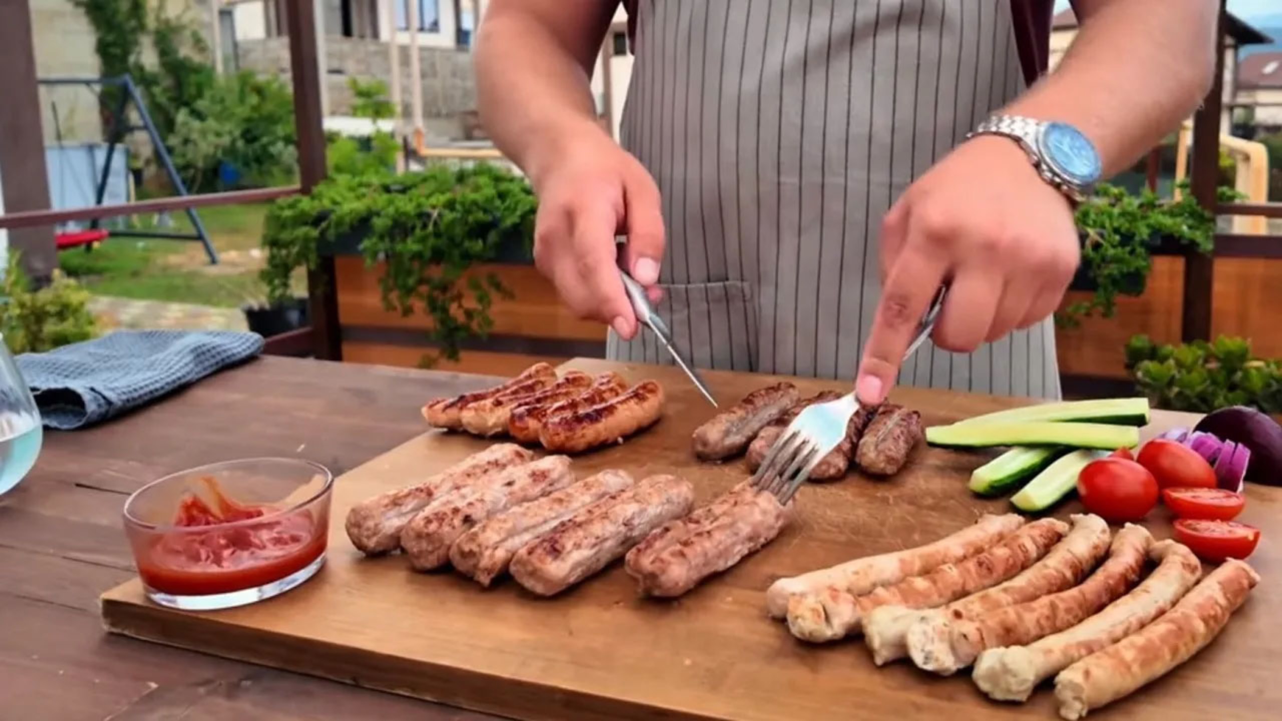 ОБЗОР НА КОЛБАСКИ ДЛЯ ЖАРКИ / МАГНИТ ЭКСТРА В АДЛЕРЕ смотреть онлайн