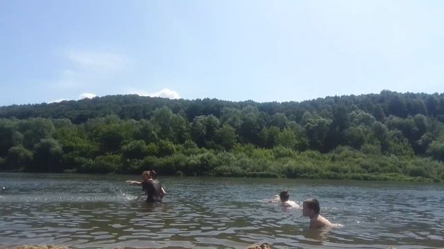 Всё что вы хотели сидеть и поболтать семья в доме 3 серия (море речка) 🌅🌅🌅 ролик 2025 г. смотреть онлайн