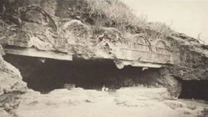 В Краснодаре обвалился грунт открывший загадочные подземные коммуникации.