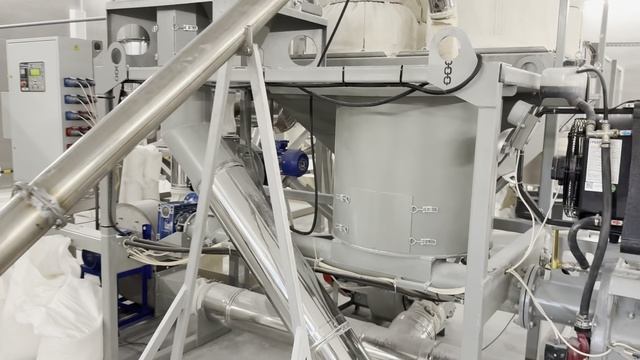 Помол микрокристаллической целлюлозы (МКЦ) на мельнице 