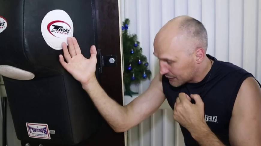 Ставим удар с Романом Кармазиным