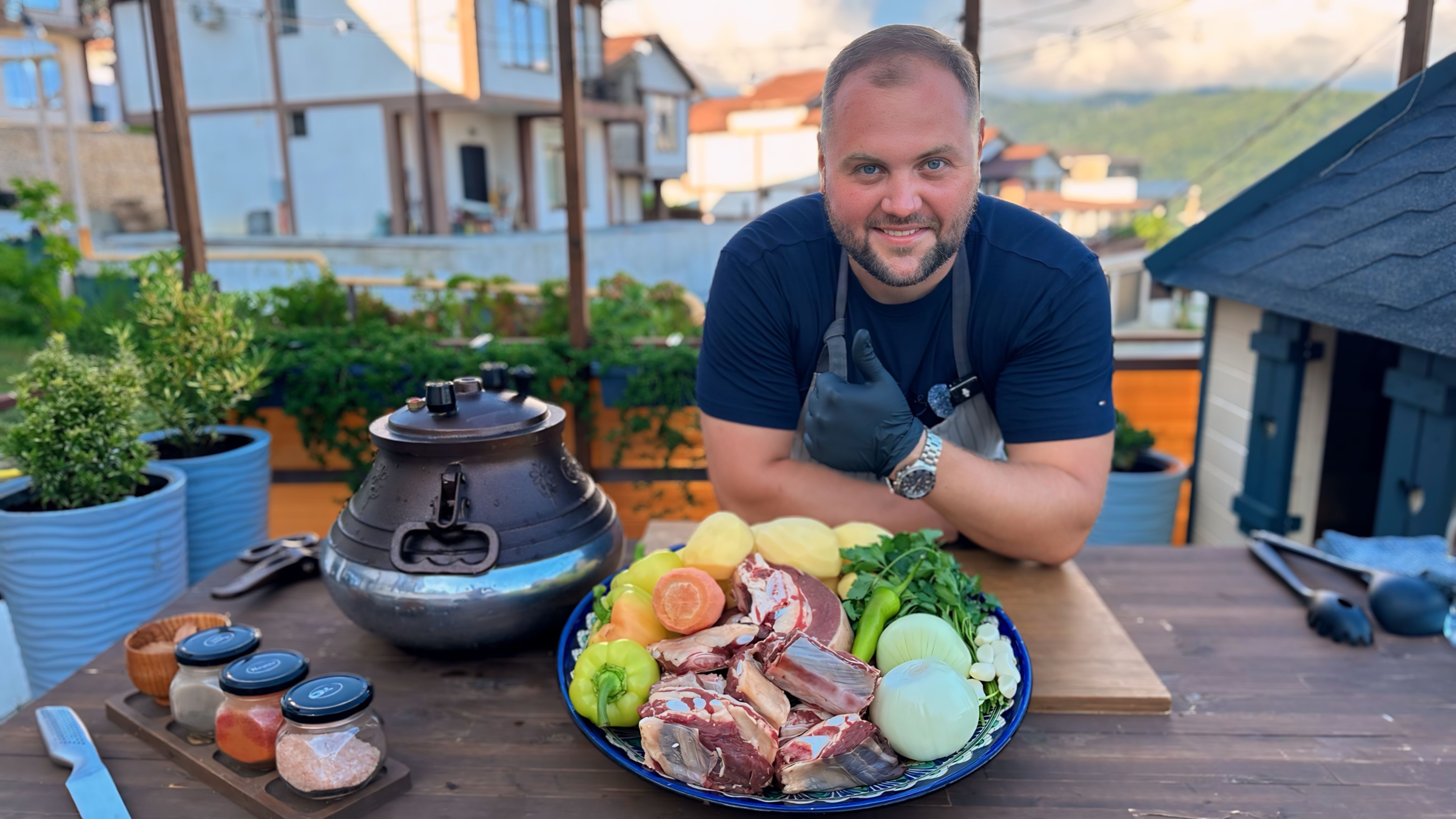 РЕЦЕПТ В КАЗАНЕ / ГОВЯДИНА С ОВОЩАМИ / МАМА ПРИЕХАЛА В ГОСТИ смотреть онлайн