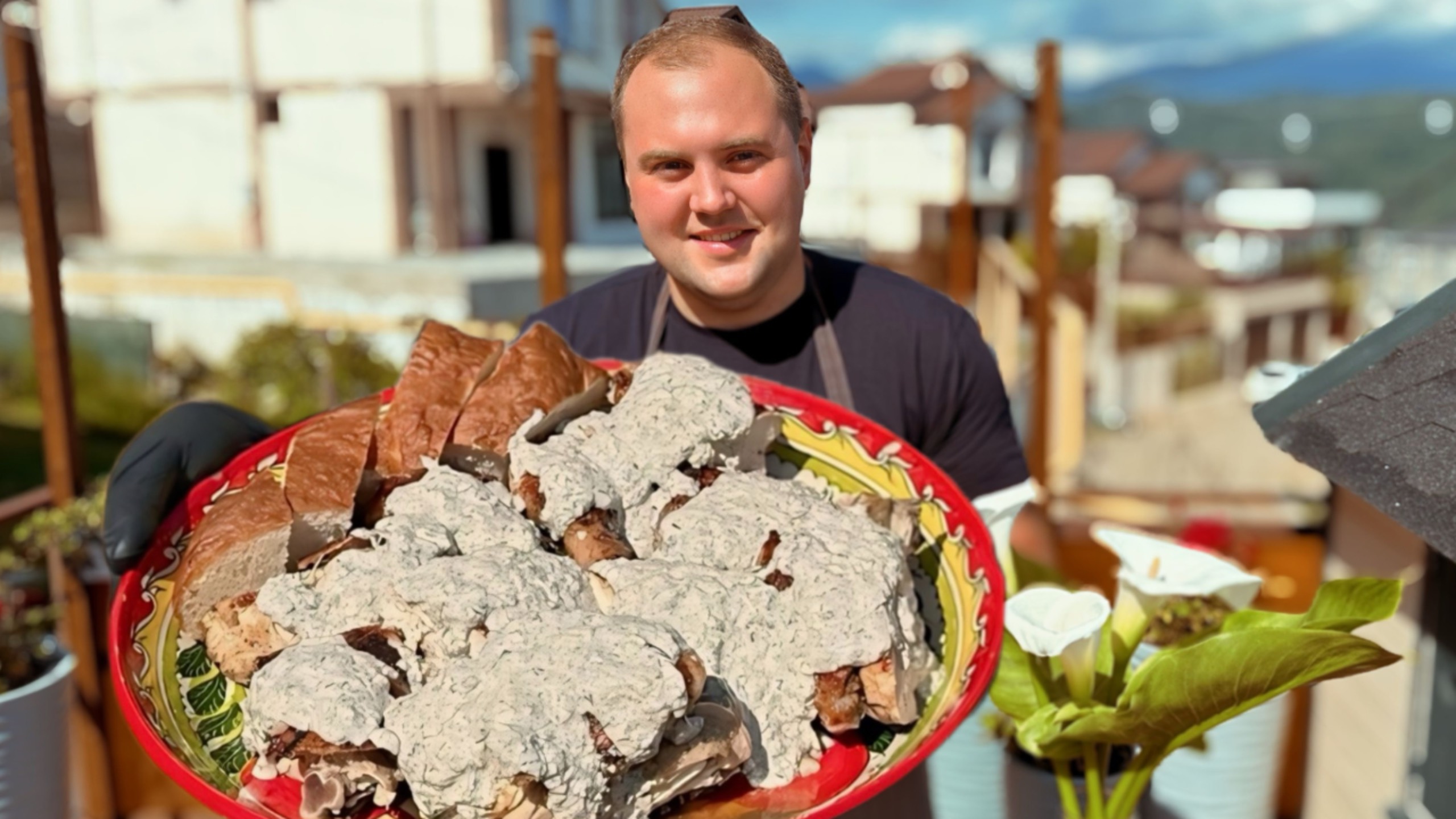 КУРИЦА ПО-ДЕРЕВЕНСКИ / КУРИЦА НА МАНГАЛЕ С ГРИБНЫМ СОУСОМ смотреть онлайн