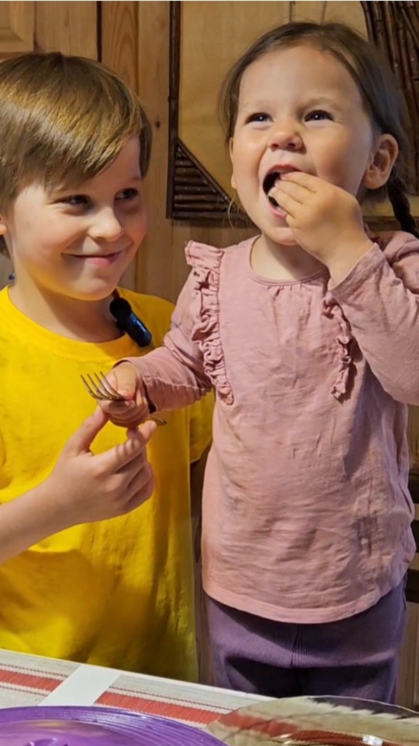 Молчать всем,  съёмки идут! 😁