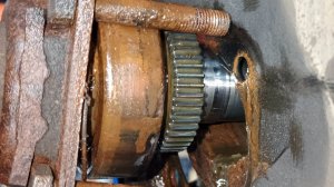 Подшипники полуосей на Ниве. Опыт замены и некоторые нюансы.