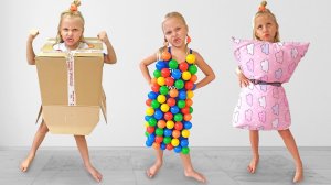 Алиса и Ева устроила соревнования с платьями! Видео для детей.