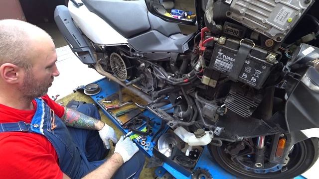 100. SYM TL 500. Вот это было неожиданно. смотреть онлайн