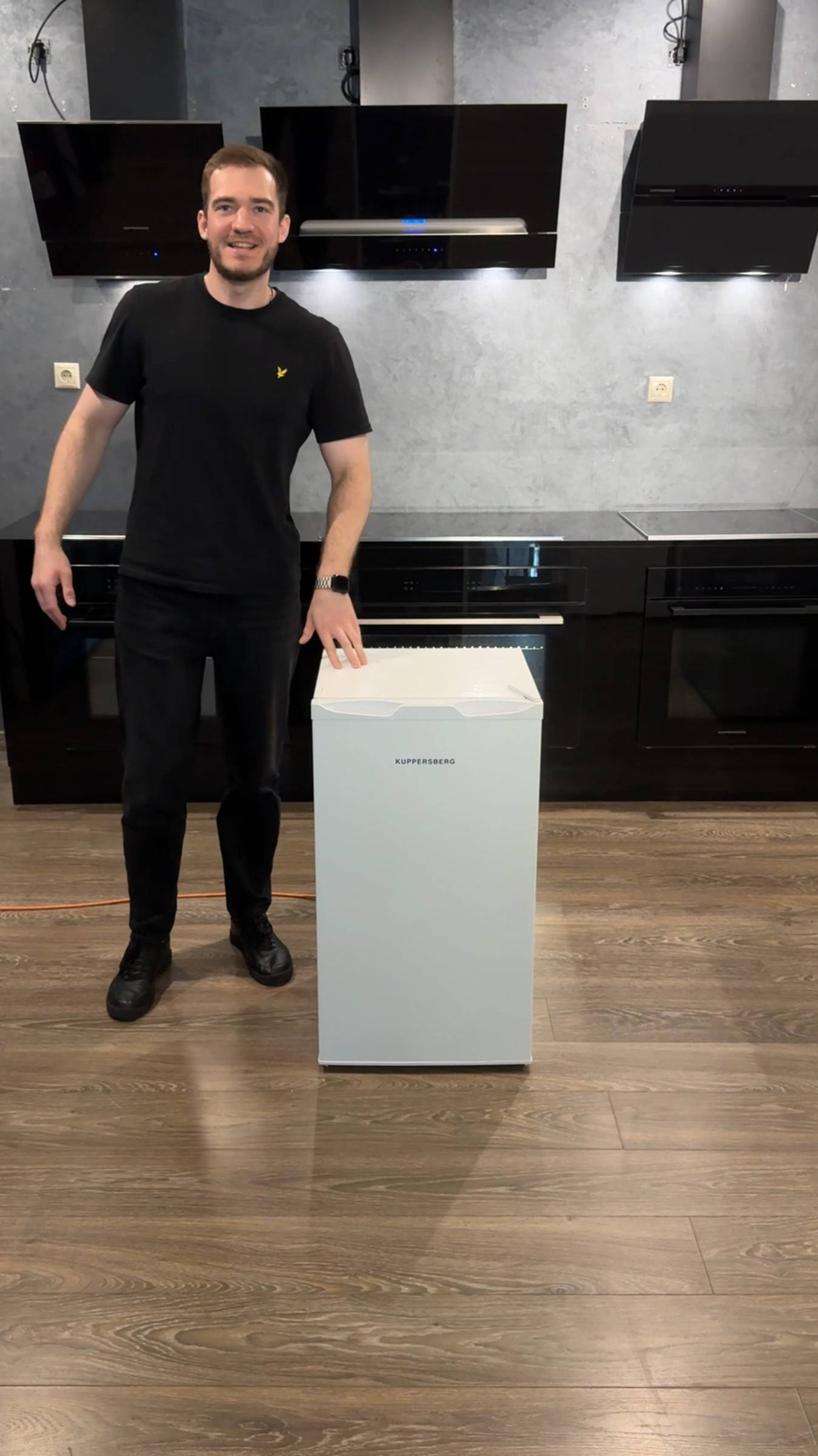 RFT 85 W Холодильник отдельностоящий Kuppersberg смотреть онлайн