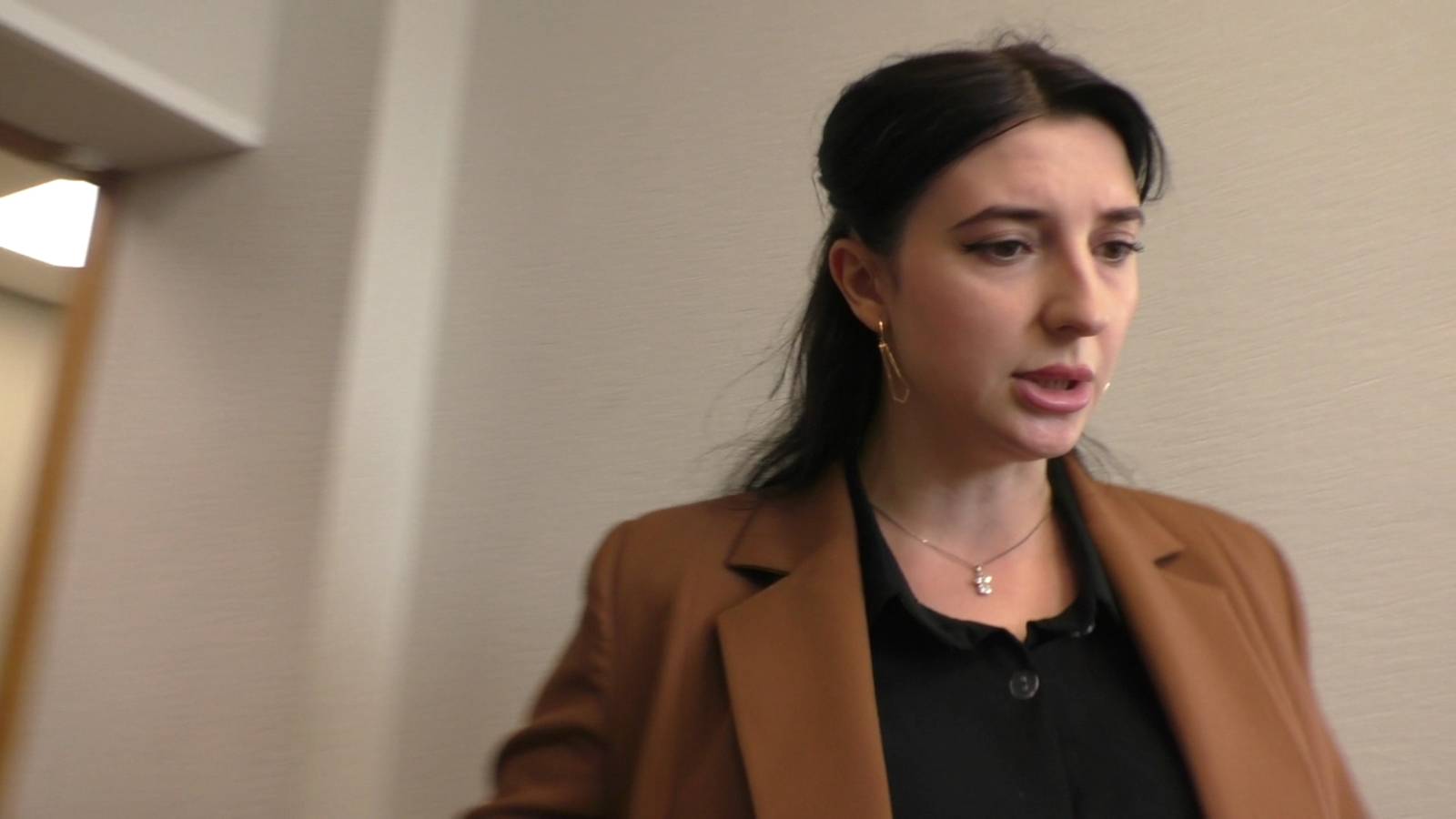 Воронеж🔥Публичное приземление судебной фифы Катьки🔥 смотреть онлайн