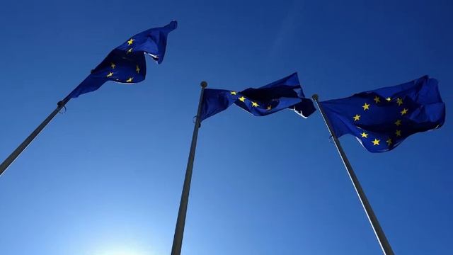 Послы ЕС согласовали 18-й пакет санкций против России. смотреть онлайн