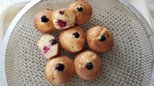 Кексы с ягодами в аэрогриле demiand