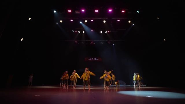 ХК «Притяжение» 6-8 лет "Зарядись на полную" (рук. Савельева Надежда) смотреть онлайн