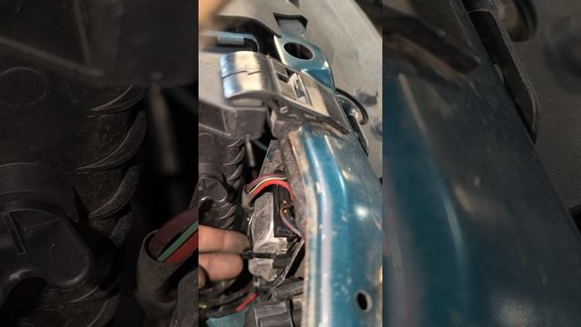 Обзор моей БМВ Е36.mp4 смотреть онлайн