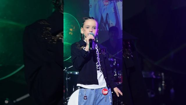 Маруся Щербакова - Районы кварталы (гр. Звери Cover)