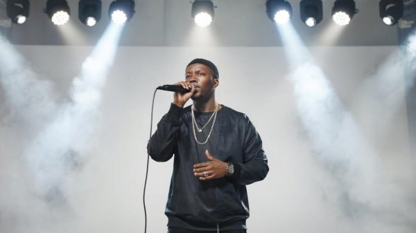 DJ XAM 77. 273 Максим. Фоновая музыка.