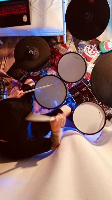 ХЛЕБ-Сом|DRUMCOVER|🥁
#rap #hiphop #drums #cover #music #хлеб #рэп #барабаны #хипхоп #кавер