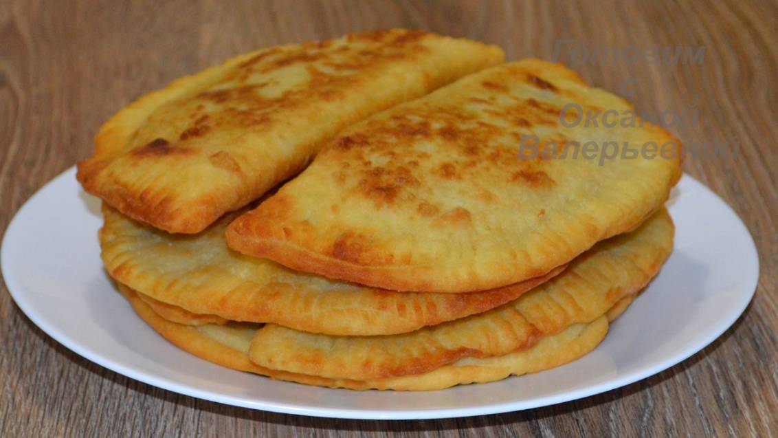 Необычное сочетание. Картофельные пирожки с кабачками и сыром. Готовим с Оксаной Валерьевной. смотреть онлайн