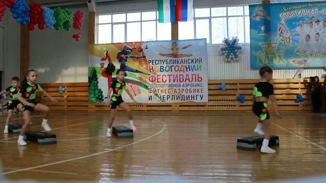 Гимнастическая платформа г. Бирск (6-8 лет) смотреть онлайн