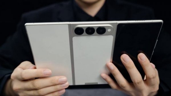 TECNO Phantom Ultimate G Fold