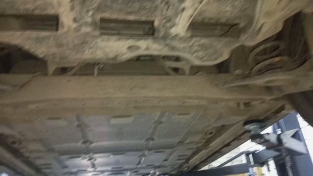 Установка пневмобаллонов в Зефирку с выводом подкачки в багажник. (Лиф Ze1 Nismo).