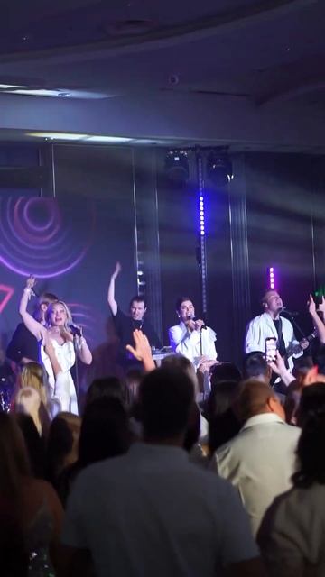 Прекрасное яркое завершение недели! #НовыеСамоцветы смотреть онлайн