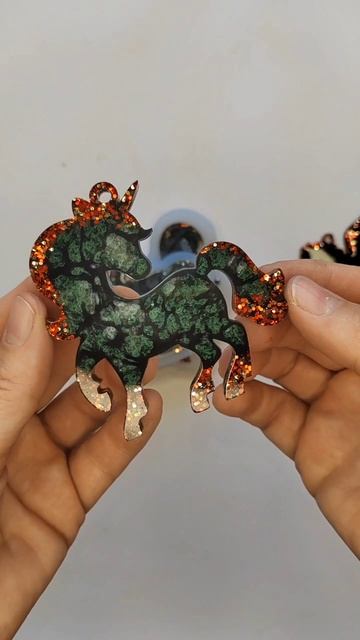 Демолдинг новогодних игрушек смотреть онлайн