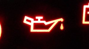 Опять долго не тухнет лампочка давления масла при пуске, после замены масла и фильтра, причину нашел