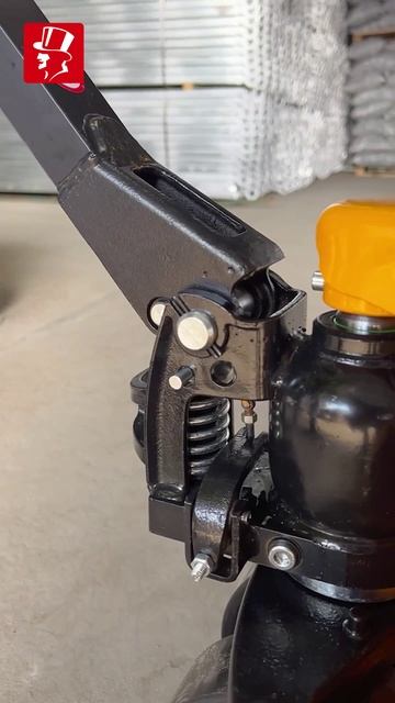 Как собрать тележку (рохлю) TeaM 2,5T для склада. Как работает гидравлическая тележка смотреть онлайн