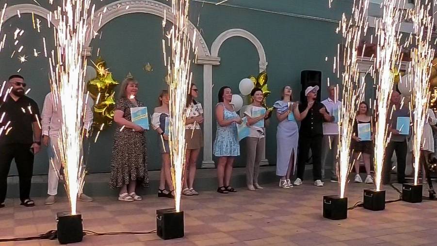 Вручена премия народного признания «Звезда Волжского» смотреть онлайн