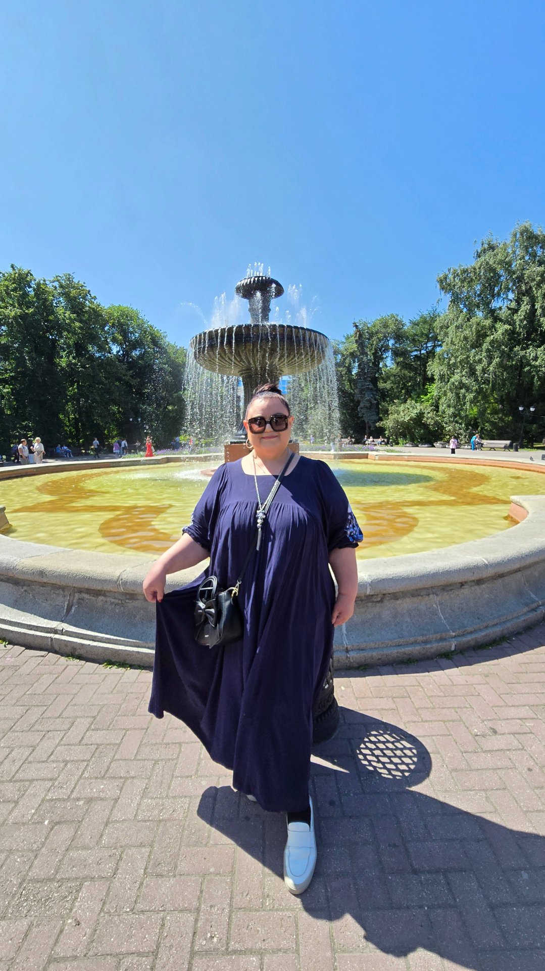 Возвращаюсь домой 🌿 Завершение прогулки 🤗
Прогулка Екатеринбург ☀️ смотреть онлайн