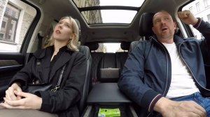 Высокомерной содержанке не понравился таксист и отказалась от Турецкого кофе