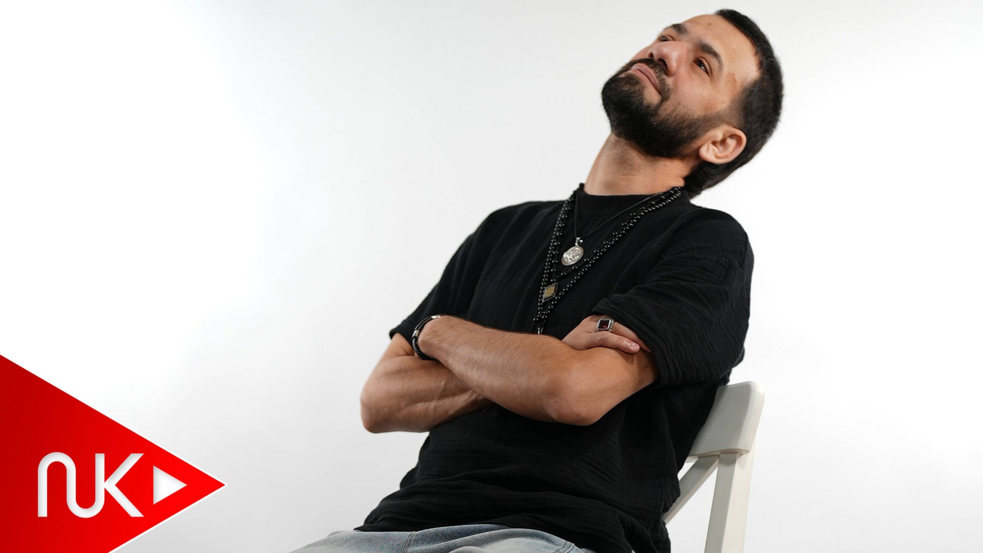 Elnur Valeh - Alinmir Ayrilaq смотреть онлайн