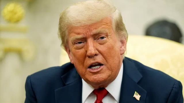 Трамп подаст в суд на WSJ из-за публикации об эротическом подарке для Эпштейна. смотреть онлайн