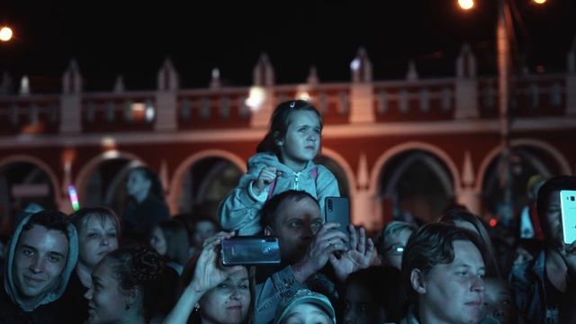 Шоу дронов на День города в Калуге смотреть онлайн