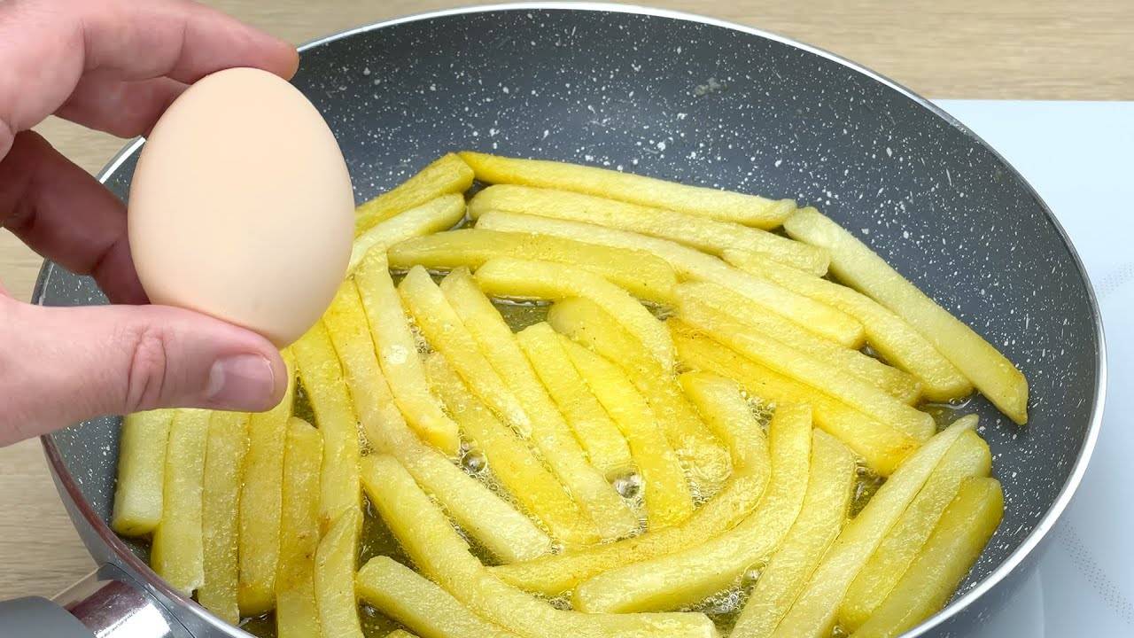 Обжарьте таким образом картофель и это вам очень понравится! Интересный рецепт картофеля