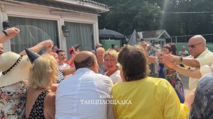 👉Ух, вот это танцы👍  Лучший танцпол Москвы💃🔥 #танцы #сокольники #танцплощадка