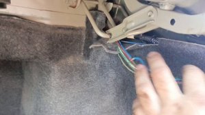 Тойота Камри не работает центральный замок  и открытие багажника.