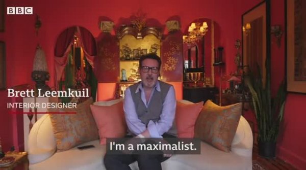 The extreme homes of maximalists and minimalists